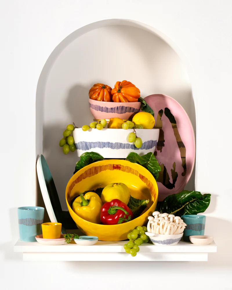 Dinner plate yellow - red stripes Feast 2