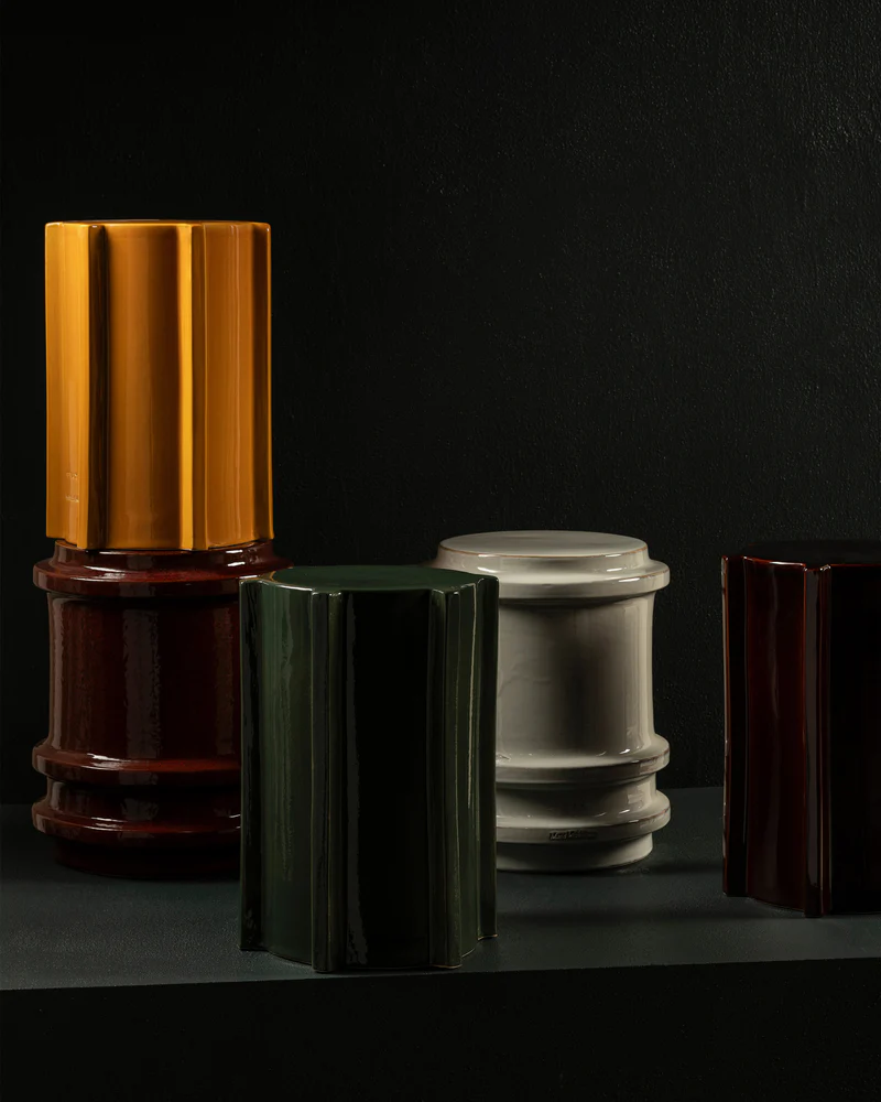 Side table dark red geometrical Pawn 2